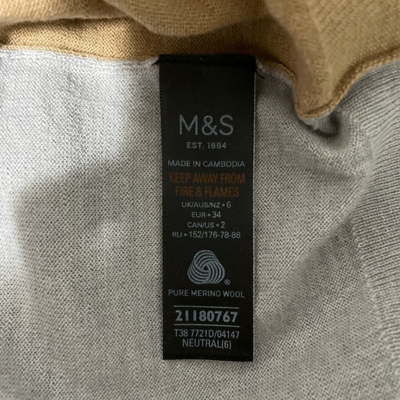Marks and Spencer Merino Wool Light Brown and Grey Sweater - Picture 13 of 13